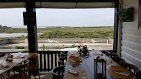 Atmosphère du Restaurant français La Cabane du Fier à Ars-en-Ré - n°20