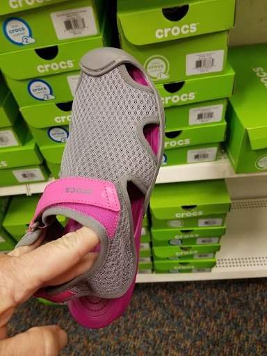 Shoe Store «Shoe Carnival», reviews and photos, 1452 Jeffreys Rd, Rocky Mount, NC 27804, USA