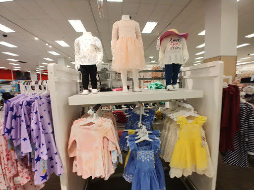 Department Store «Target», reviews and photos, 3100 14th St NW #201, Washington, DC 20010, USA