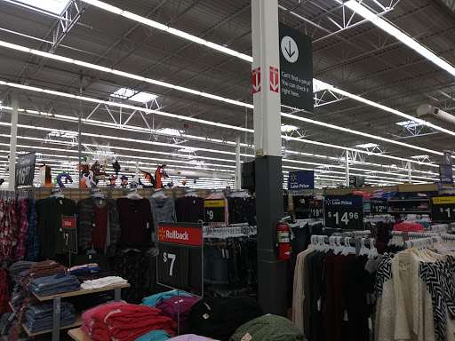 Department Store «Walmart Supercenter», reviews and photos, 5226 Sigmon Rd, Wilmington, NC 28403, USA