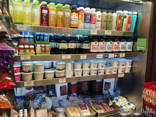 Grocery Store «Battery Place Market», reviews and photos, 240 Murray Street, New York, NY 10282, USA