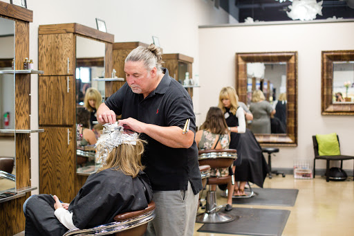 Beauty Salon «William Edge Salon», reviews and photos, 876 W San Antonio St, New Braunfels, TX 78130, USA