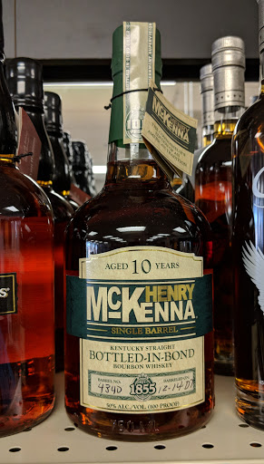 Liquor Store «Virginia ABC Store», reviews and photos, 201 N Maple Ave, Purcellville, VA 20132, USA