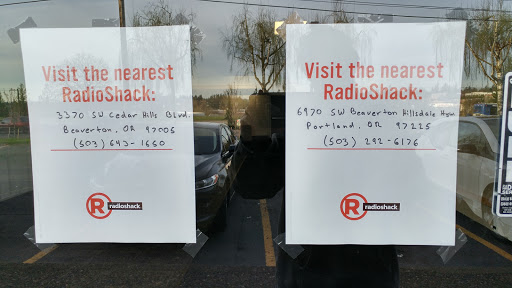 RadioShack - Closed, 11705 SW Pacific Hwy, Tigard, OR 97223, USA, 