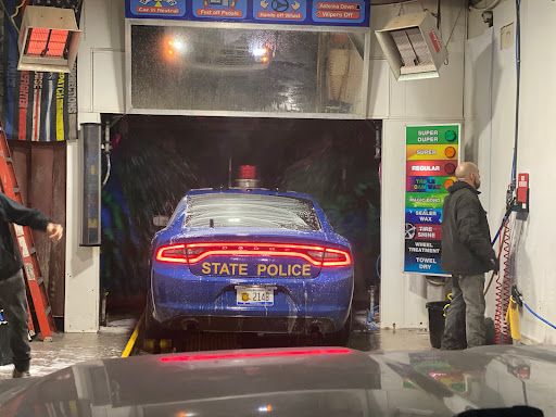 Fast Eddie's Car Wash and Oil Change en Holly