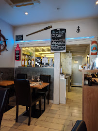 Atmosphère du Restaurant de fruits de mer Le Mérou Ardent à Fréjus - n°15