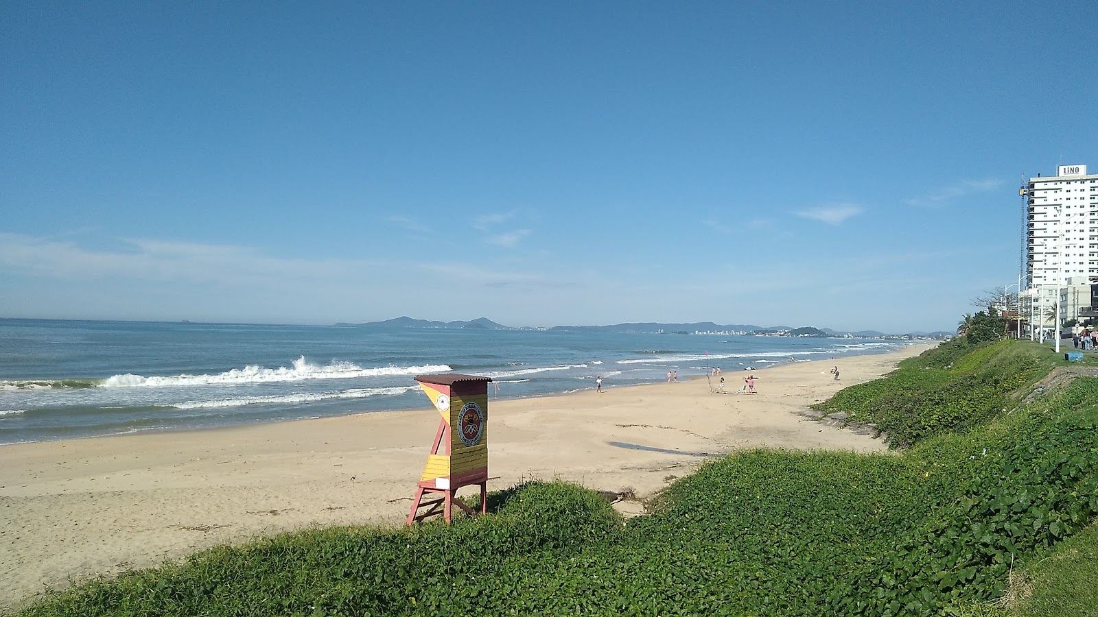 Foto di Praia do Tabuleiro area servizi