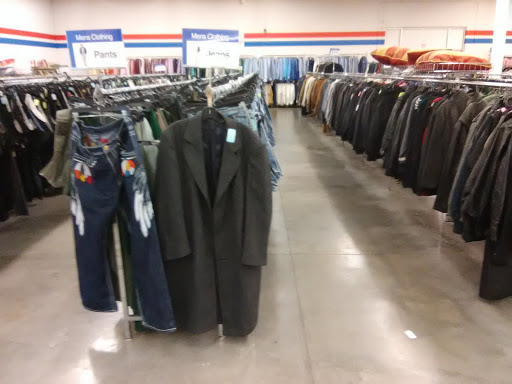 Thrift Store «Salvation Army», reviews and photos, 7900 Tylersville Square Dr, West Chester Township, OH 45069, USA