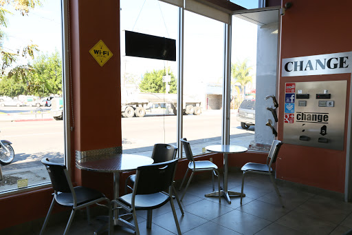 Laundromat «The Laundromat of San Pedro», reviews and photos, 940 S Pacific Ave, San Pedro, CA 90731, USA