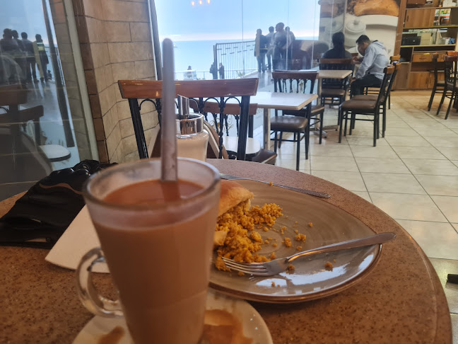 V9RP+8CG, Huacho 15136