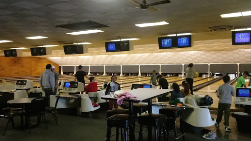 Bowling Alley «Crystal Bowl», reviews and photos, 4504 E Terra Cotta Ave, Crystal Lake, IL 60014, USA