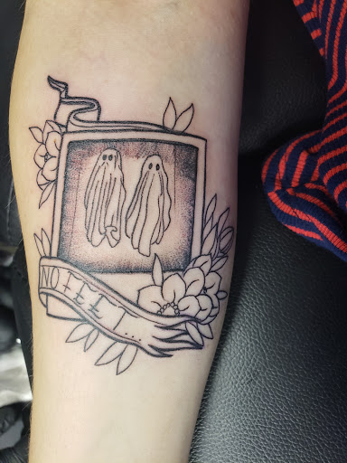 Tattoo Shop «Diamond Tattoos», reviews and photos, 7870 Culebra Rd #23, San Antonio, TX 78251, USA