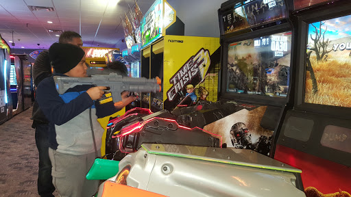 Bowling Alley «Boston Bowl», reviews and photos, 820 William T Morrissey Blvd, Dorchester, MA 02122, USA