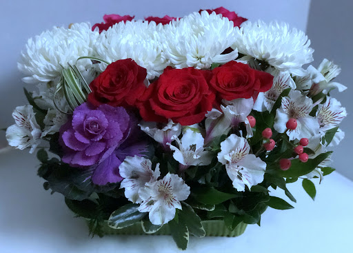 Florist «East Meets West Flowers», reviews and photos, 17 Brookfield Pl, Pleasantville, NY 10570, USA