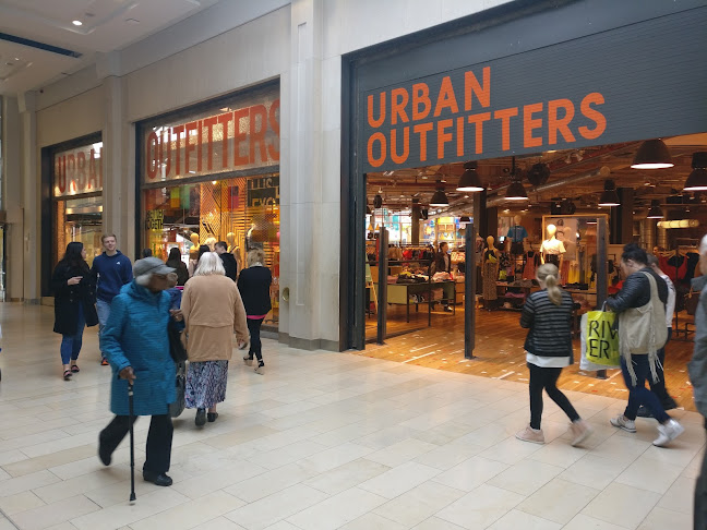 Urban Outfitters - Leicester