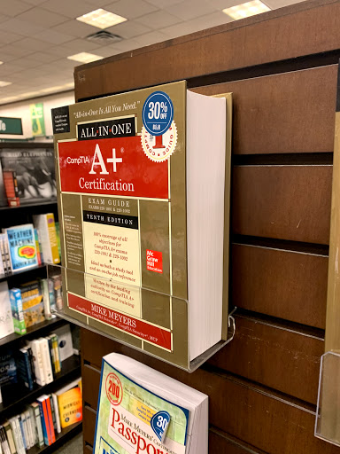 Book Store «Barnes & Noble», reviews and photos, 4010 S Tamiami Trail, Sarasota, FL 34231, USA