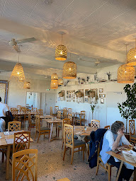 Photo n°62 de Le Restaurant Notre Dame de la Garde à Marseille ()