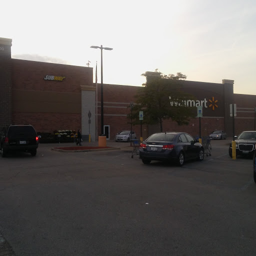 Department Store «Walmart Supercenter», reviews and photos, 2900 Kirk Rd, Aurora, IL 60502, USA
