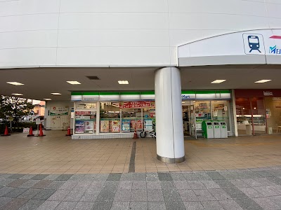 ファミリーマート 稲沢国府宮店
