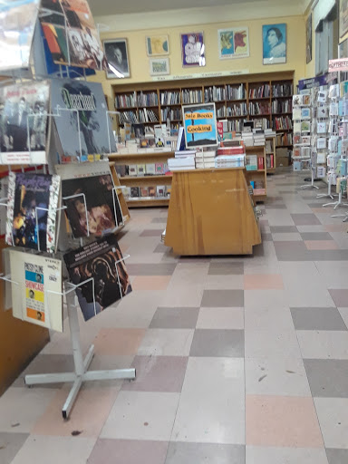 Book Store «Pegasus Books Downtown», reviews and photos, 2349 Shattuck Ave, Berkeley, CA 94704, USA