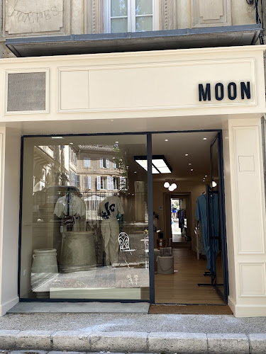 Magasin de vêtements pour femmes Moon Saint-Rémy-de-Provence