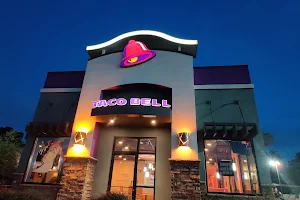 Taco Bell image