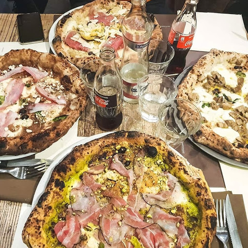 Ammaccàmm in Pozzuoli, Città Metropolitana di Napoli