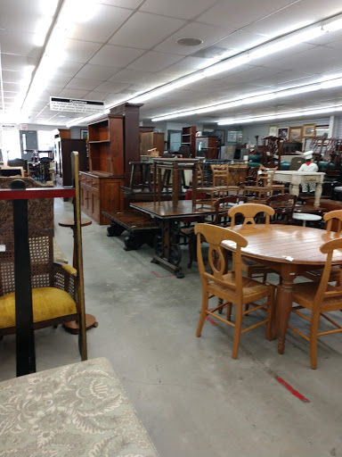 Donations Center «The Guild Shop», reviews and photos