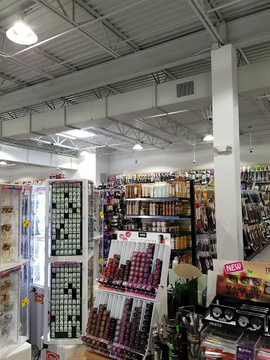 Beauty Supply Store «Unique Hair & Beauty Supply», reviews and photos, 3806 N Church St, Greensboro, NC 27405, USA