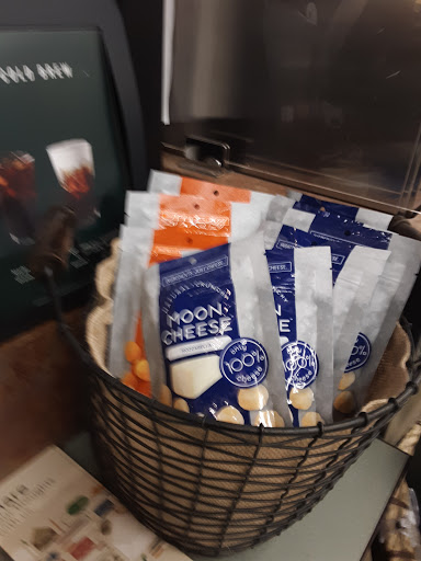 Coffee Shop «Safeway Starbucks», reviews and photos, 411 Three Rivers Dr, Kelso, WA 98626, USA