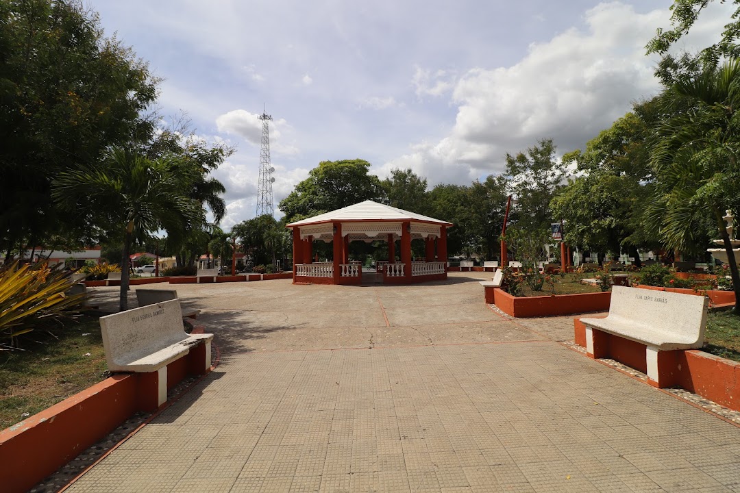 Parque Municipal De Comendador