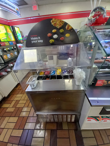 Convenience Store «7-Eleven», reviews and photos, 1998 Main St, Layton, UT 84041, USA