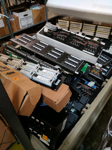 Electronics Store «WeirdStuff Warehouse», reviews and photos, 384 W Caribbean Dr, Sunnyvale, CA 94089, USA