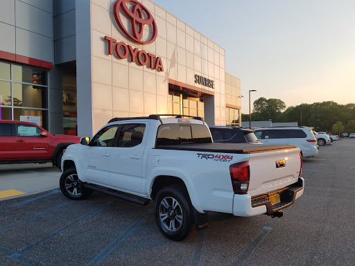 Toyota Dealer «Sunrise Toyota», reviews and photos, 3984 Sunrise Hwy, Oakdale, NY 11769, USA