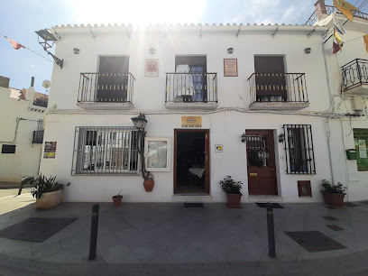 Restaurante Las Chinas - Pl. Doña Amparo Guerrero, 14, 29788 Frigiliana, Málaga, Spain