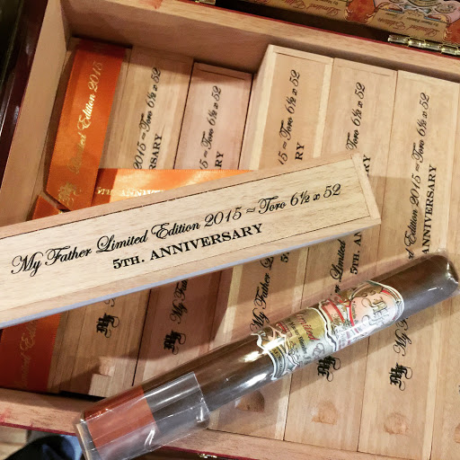 Tobacco Shop «The Cigar Factory Lounge», reviews and photos, 2804 E Los Angeles Ave, Simi Valley, CA 93065, USA