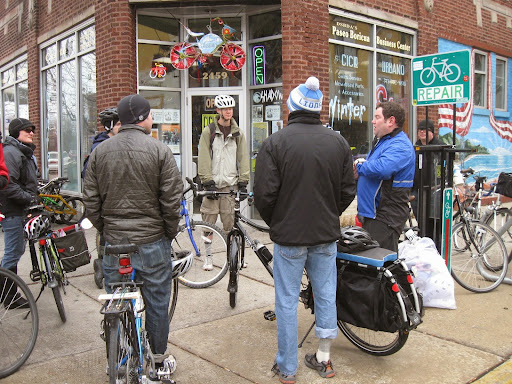 Bicycle Repair Shop «Ciclo Urbano Bike Shop, part of West Town Bikes», reviews and photos, 2459 W Division St, Chicago, IL 60622, USA