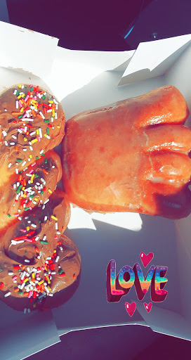 Donut Shop «Daylight Donuts», reviews and photos, 2309 Pass Rd, Gulfport, MS 39501, USA