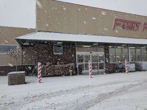 Supermarket «Family Foods», reviews and photos, 610 Cedar St, Tipton, IA 52772, USA