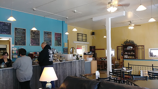 Coffee Shop «The Living Room Coffee Shop & Vintage Decor, LLC», reviews and photos, 85 S Main St, Clintonville, WI 54929, USA