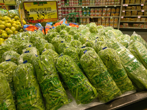 Grocery Store «Big Saver Foods», reviews and photos, 5168 Huntington Dr S, Los Angeles, CA 90032, USA