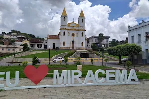 Praça Ary Parreiras image