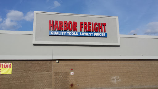 Hardware Store «Harbor Freight Tools», reviews and photos, 3320 Holland Road, Virginia Beach, VA 23452, USA