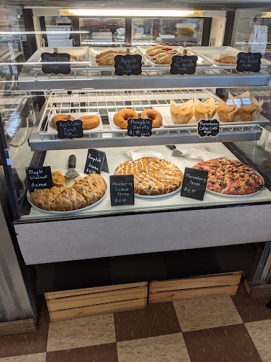 Grocery Store «Red Berry Barn», reviews and photos, 19200 SW Chapman Rd, Sherwood, OR 97140, USA