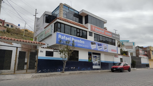 Opiniones de RAFAEL PAREDES / Distribuidor Autorizado Baterias y Accesorios BOSCH en Riobamba - Tienda de móviles
