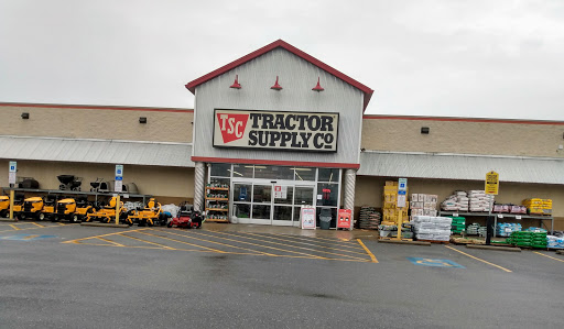 Home Improvement Store «Tractor Supply Co.», reviews and photos, 1360 Strickler Rd, Mount Joy, PA 17552, USA