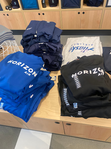 Model Shop «Alaska Airlines Company Store», reviews and photos, 20833 International Blvd, SeaTac, WA 98198, USA