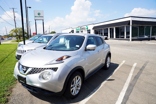 Used Car Dealer «DriveTime Used Cars», reviews and photos, 4601 St Barnabas Rd #B, Temple Hills, MD 20748, USA