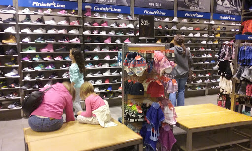 Shoe Store «Finish Line», reviews and photos, 1500 Polaris Pkwy #1102, Columbus, OH 43240, USA