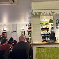 Atmosphère du Restaurant créole Restaurant Île de la Réunion à Paris - n°4